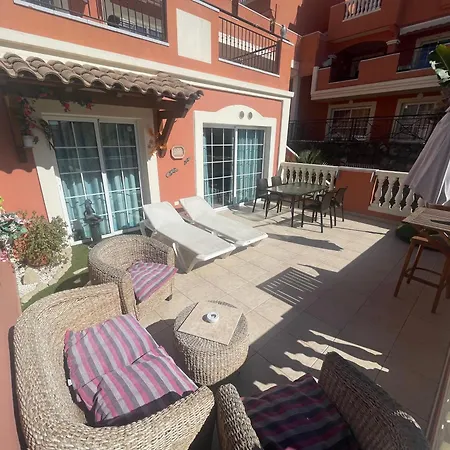 Sunny Apartment *